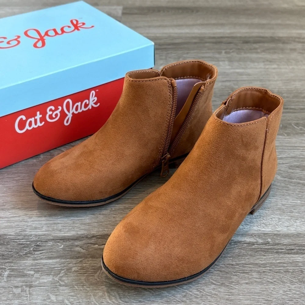 NEW Cat & Jack cognac ankle boots